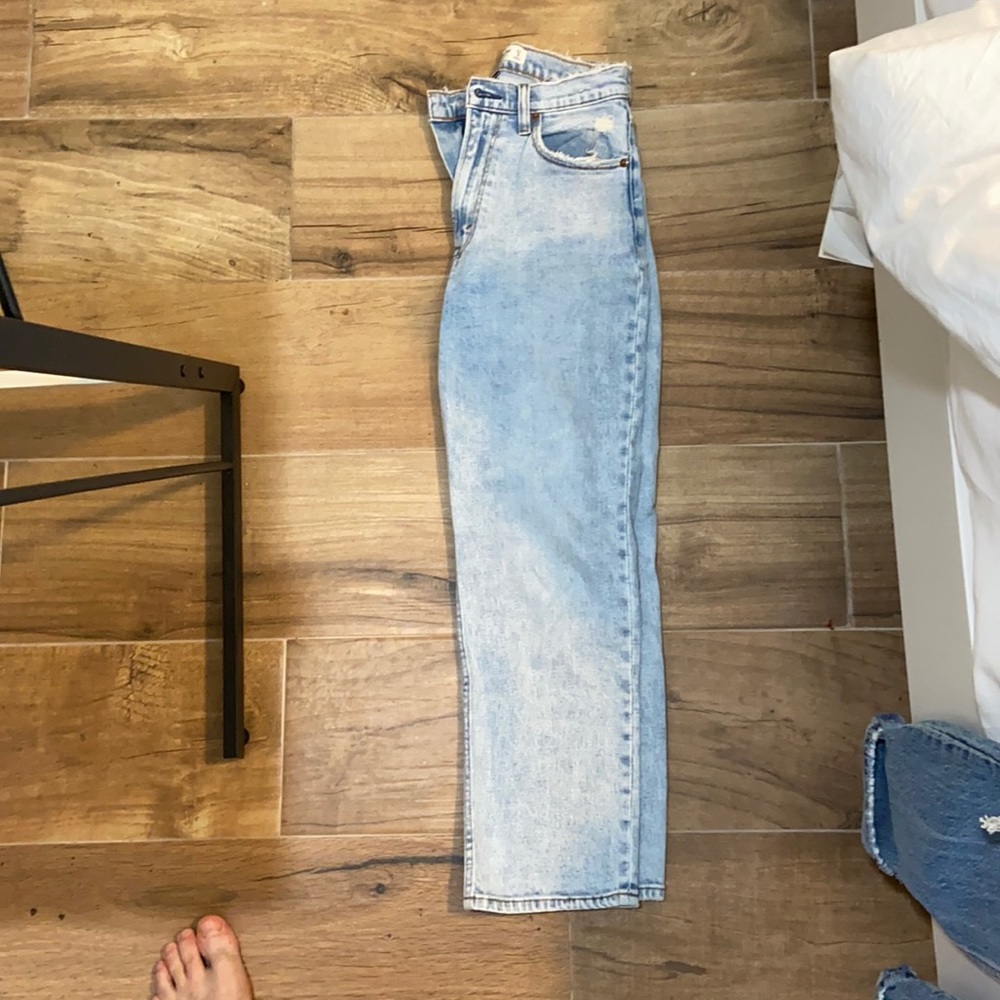 Abercrombie & Fitch Ankle Straight Ultra High Rise